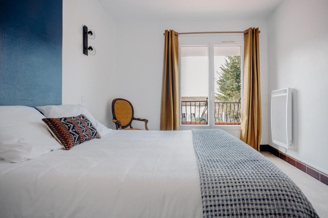 Logis Hotel Restaurant Espelletenia Larceveau-Arros-Cibits Eksteriør bilde