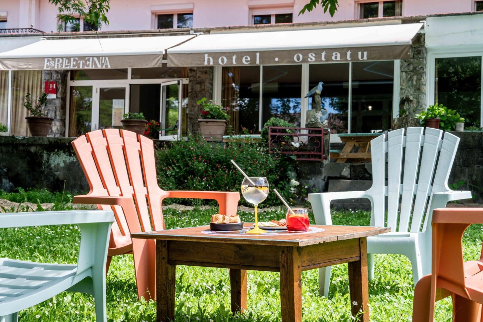 Logis Hotel Restaurant Espelletenia Larceveau-Arros-Cibits Eksteriør bilde
